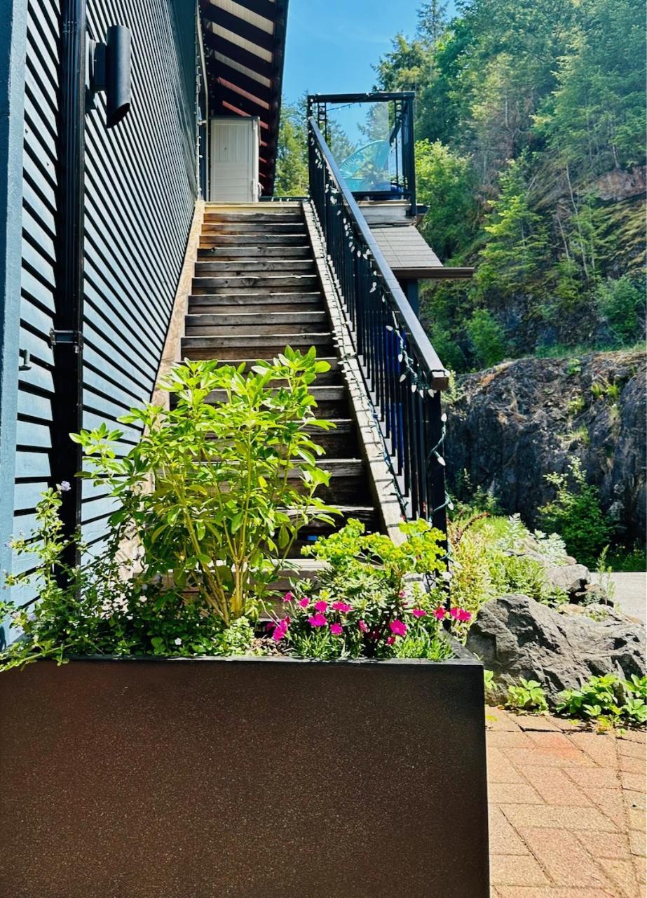 Artisan Suites On Bowen Snug Cove Extérieur photo