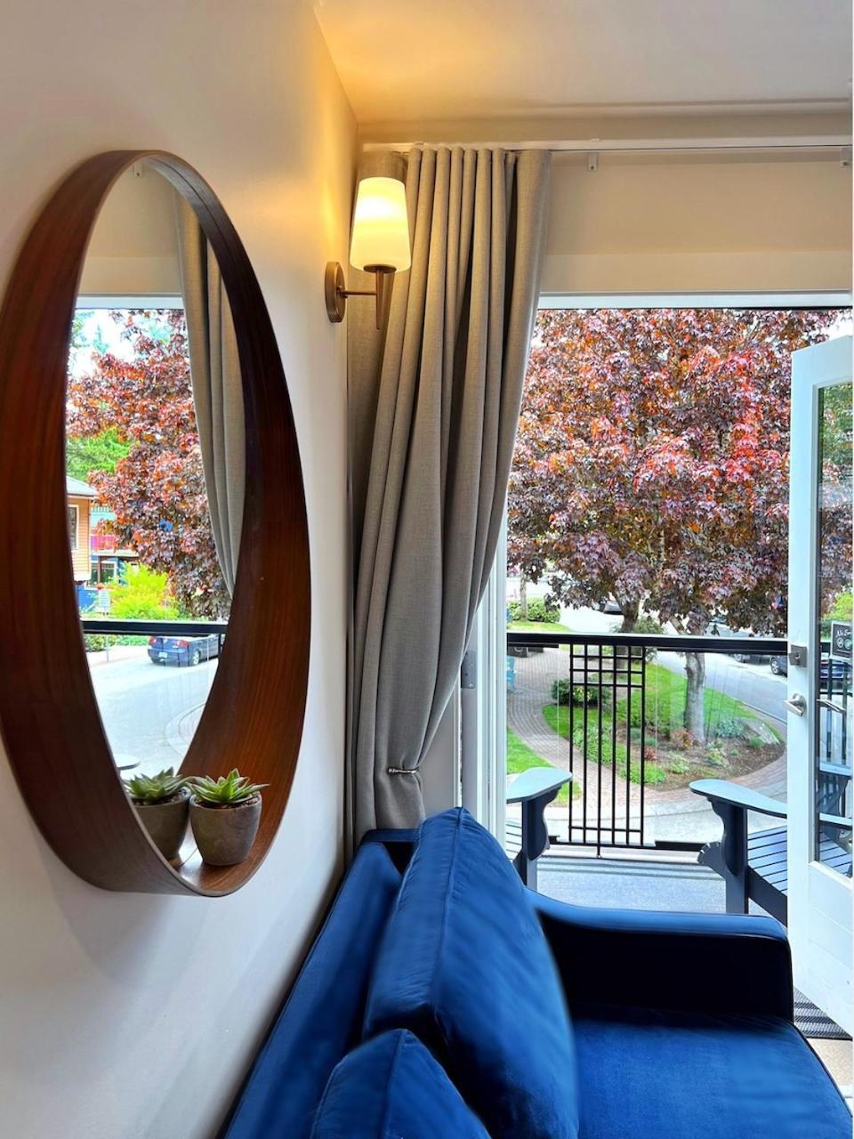 Artisan Suites On Bowen Snug Cove Chambre photo
