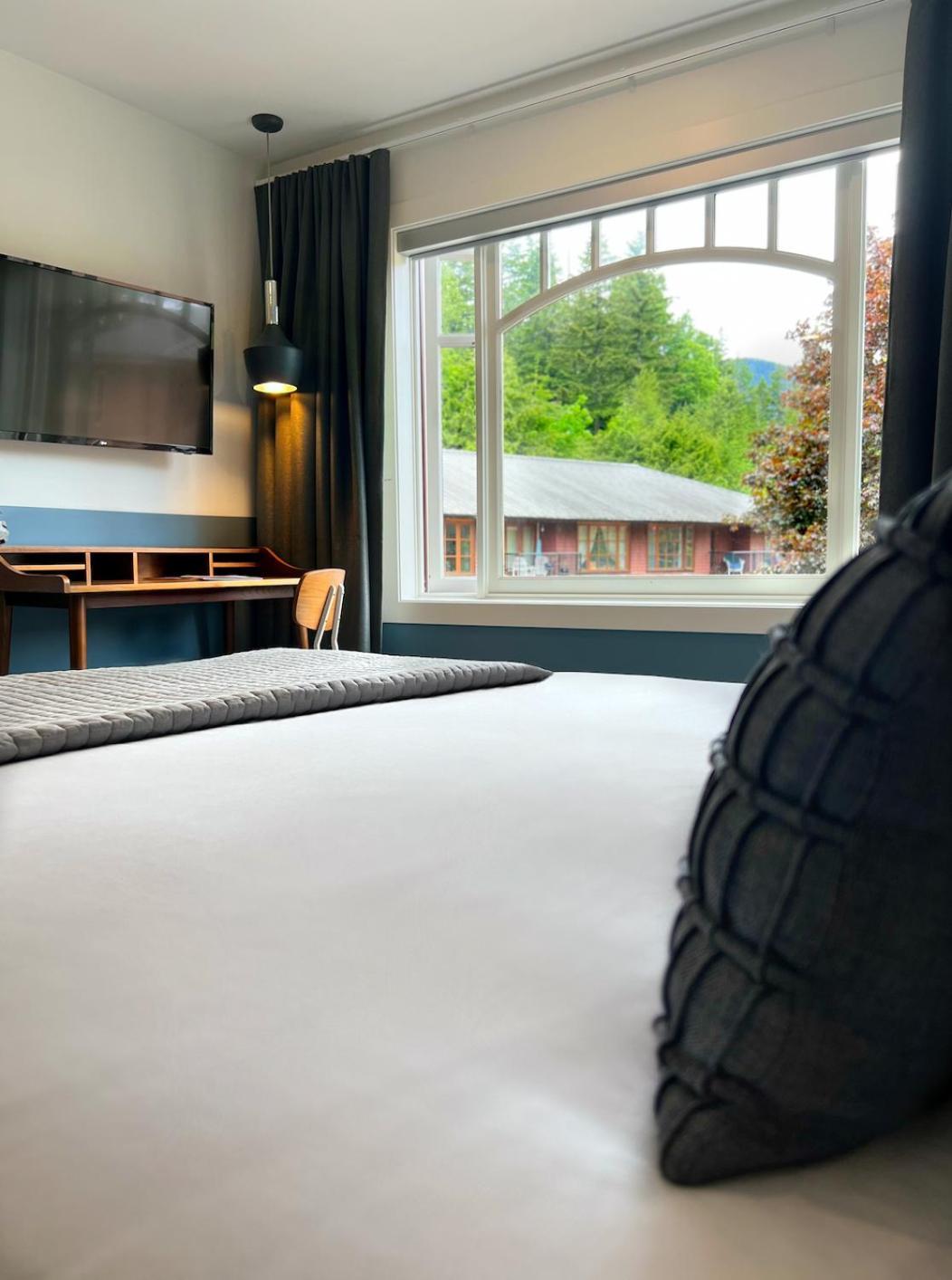 Artisan Suites On Bowen Snug Cove Extérieur photo